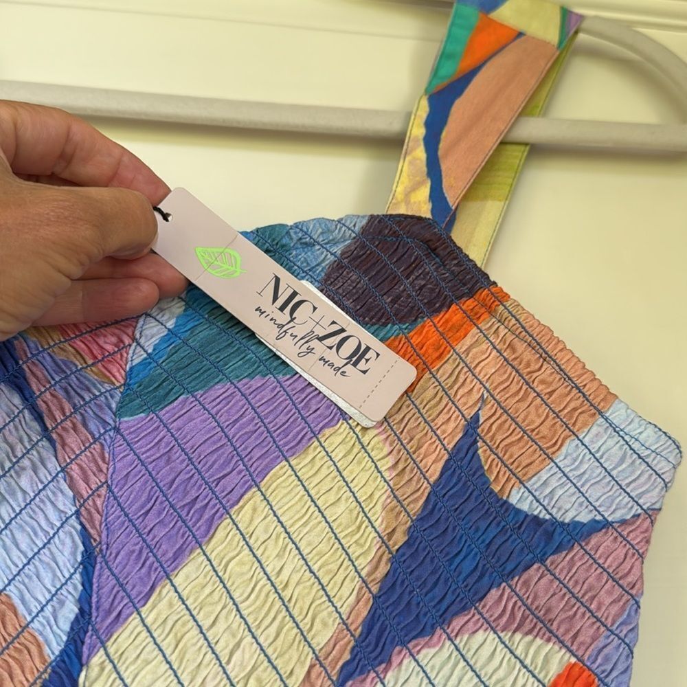 Multicolor Abstract Pattern Dress - Picture 3 of 10